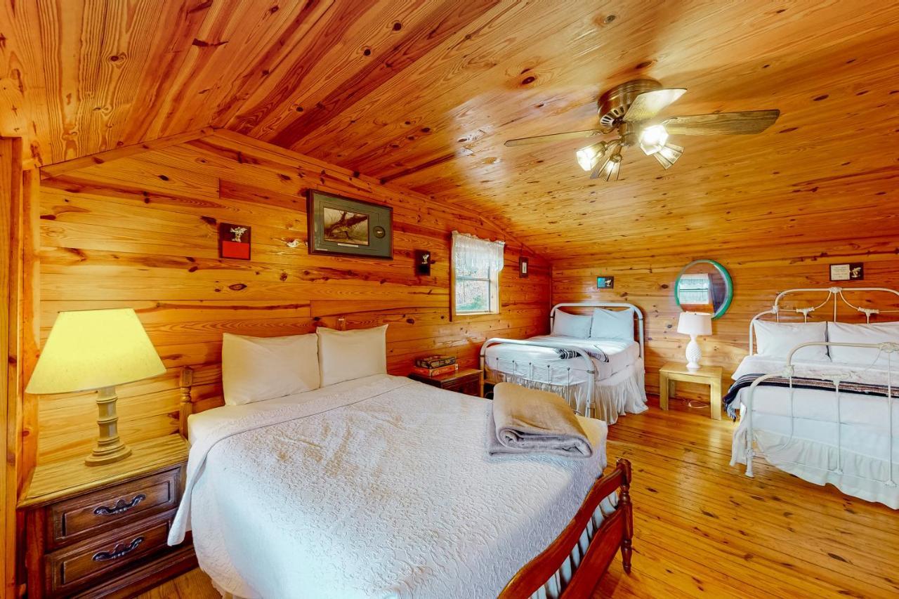 Charlie'S Ol' Fishing Cabin Eureka Springs Exterior foto